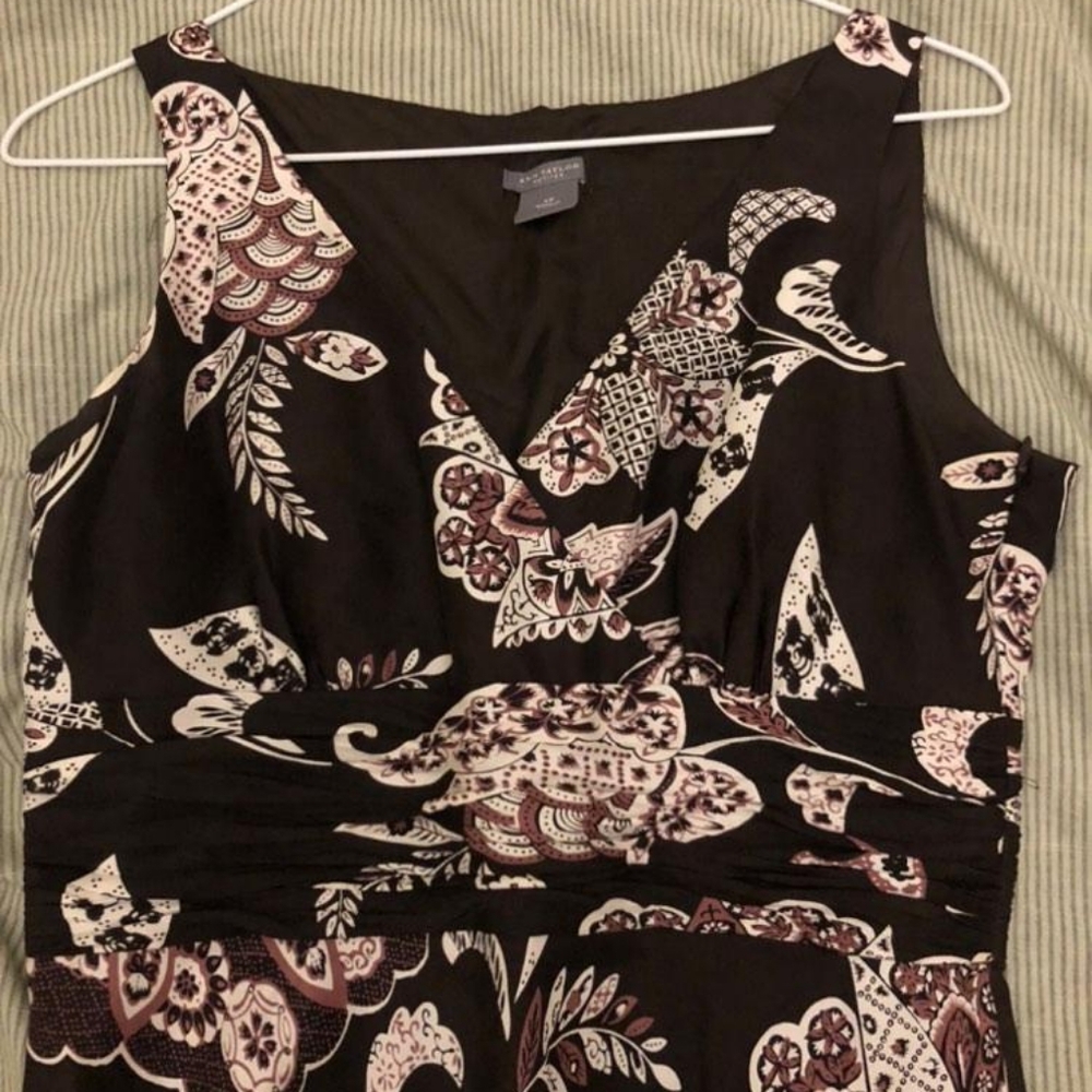 Ann Taylor Women's size 6p dress